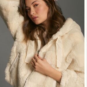 Anthropologie Faux Fur Hoodie Jacket Womens Size Medium Cropped Ivory Beige READ